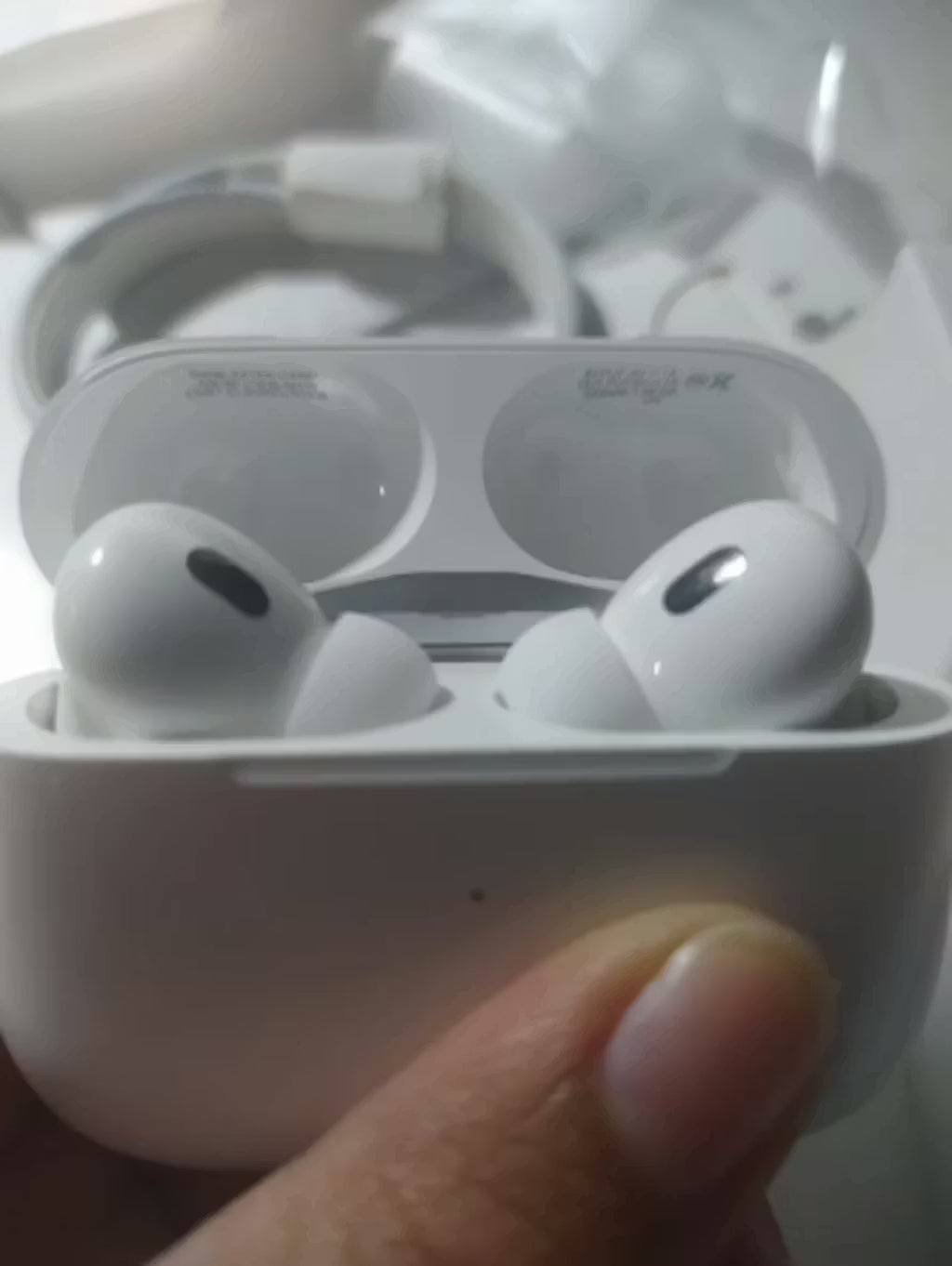 Audifonos Airpos Pro 2 con cancelación de ruido (generación 2)